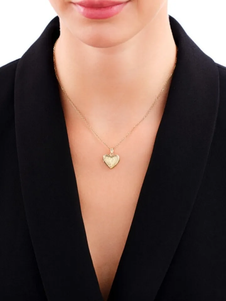 Złota zawieszka - puzderko - serce