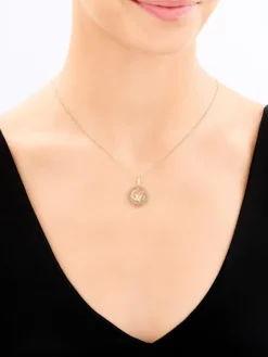 Złota zawieszka - Skorpion