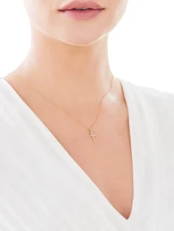 Złota zawieszka- krzyż