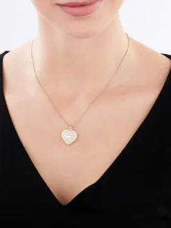 Złota zawieszka z agatem - puzderko - serca