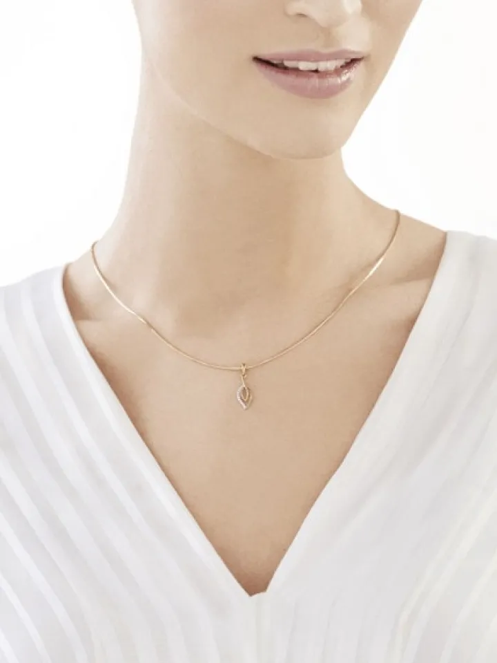 Złota zawieszka z cyrkoniami