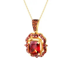 Złota zawieszka z cyrkoniami