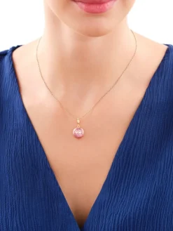 Złota zawieszka z emalią