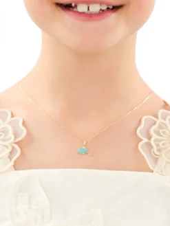 Złota zawieszka  z emalią - delfin