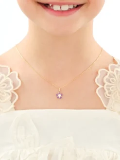 Złota zawieszka z emalią - kwiat