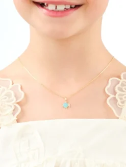 Złota zawieszka z emalią - ryba