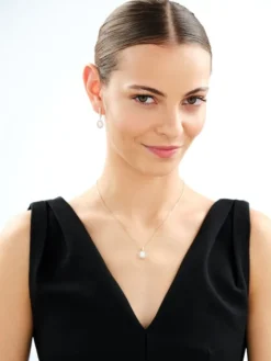 Złota zawieszka z opalitem i cyrkoniami