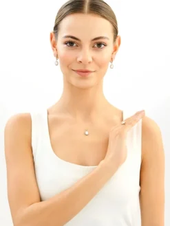 Złota zawieszka z opalitem i cyrkoniami