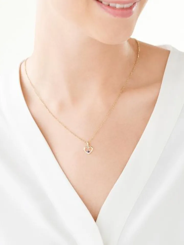 Złota zawieszka z szafirem syntetycznym - serce