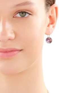 Złote kolczyki z kryształami syntetycznymi