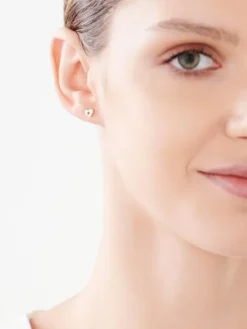 Złote kolczyki  z rubinami syntetycznymi - serca