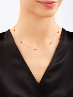 Złoty naszyjnik, szkło szlifowane