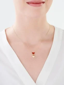 Złoty naszyjnik z agatem