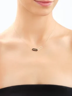 Złoty naszyjnik z agatem