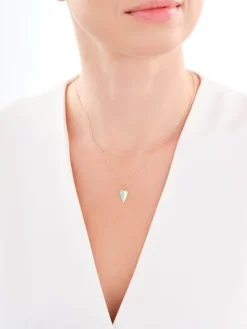 Złoty naszyjnik z emalią, ankier - serce