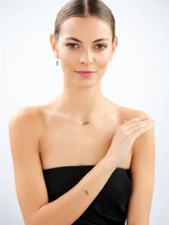 Złoty naszyjnik z malachitem syntetycznym  - nieskończoność