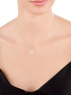 Złoty naszyjnik z masą perłową, ankier - litera M