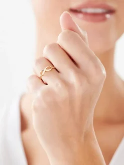 Złoty pierścionek - nieskończoność