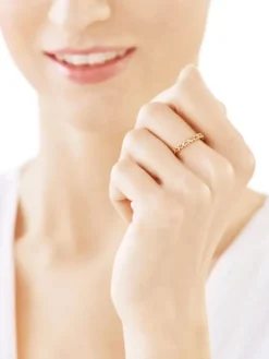 Złoty pierścionek - serca