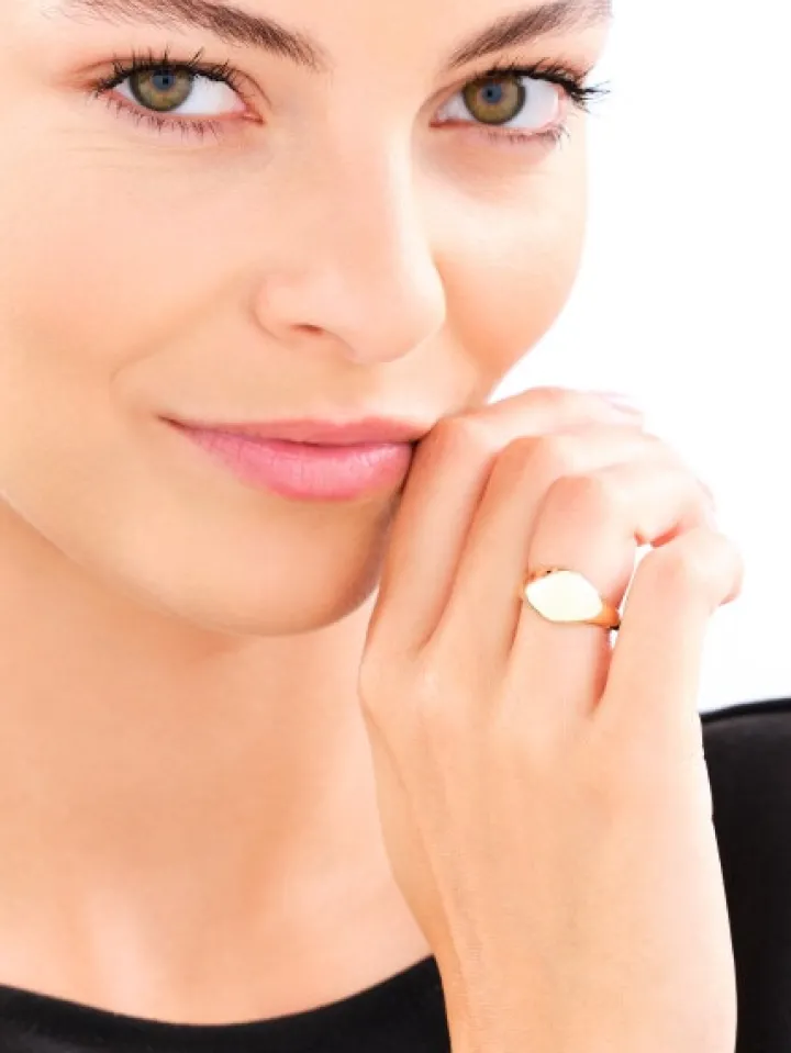 Złoty pierścionek - sygnet