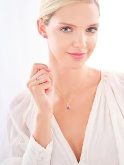 Złoty pierścionek z ametystem