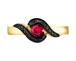 Złoty pierścionek z cyrkoniami