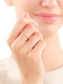 Złoty pierścionek z cyrkoniami - Eternity