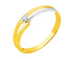 Złoty pierścionek z cyrkoniami
