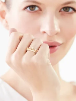 Złoty pierścionek z cyrkoniami - korona