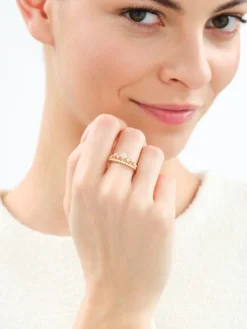 Złoty pierścionek z cyrkoniami - korona