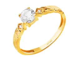 Złoty pierścionek z cyrkoniami