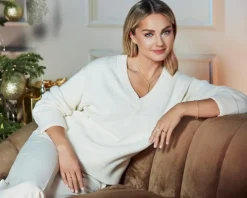 Złoty pierścionek z cyrkoniami