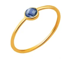 Złoty pierścionek z cyrkonią