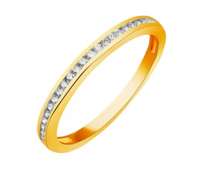Złoty pierścionek z cyrkoniami