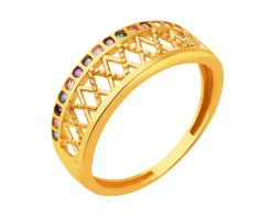 Złoty pierścionek z cyrkoniami