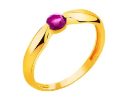 Złoty pierścionek z cyrkonią