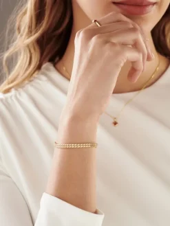 Złoty pierścionek z cyrkonią