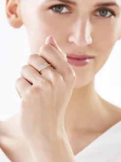 Złoty pierścionek z cyrkoniami - serce