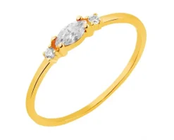 Złoty pierścionek z cyrkoniami